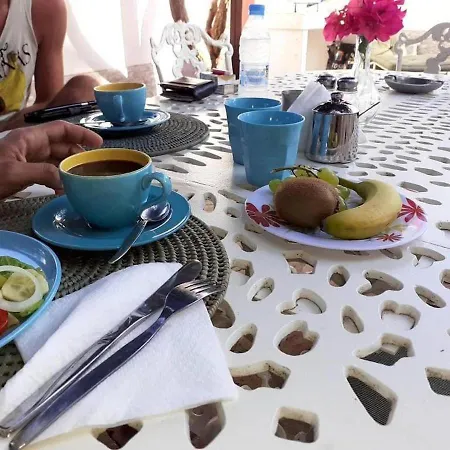 Bed & Breakfast Nissi B&B